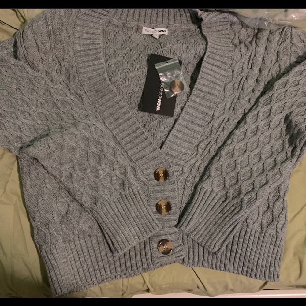 Fashion nova sweater